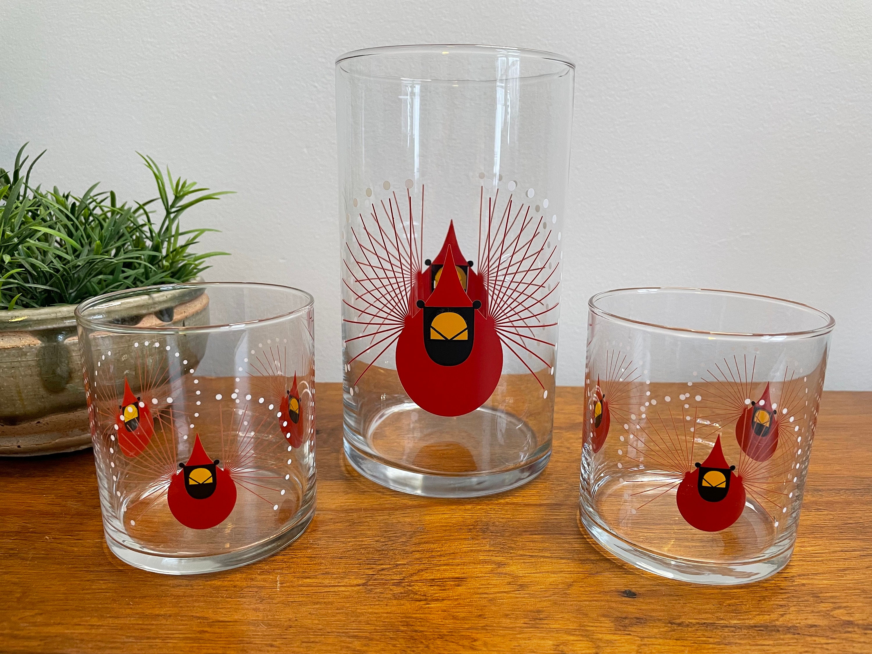 Louisville Cardinals 12oz. 2-Piece Traditional Martini Glass Set