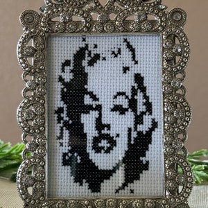 Marilyn Monroe Cross Stitch Picture