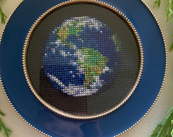 Imagen de punto de cruz de la Tierra