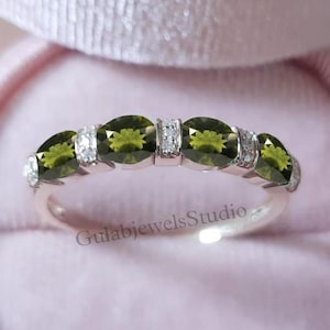 Authentic Moldavite Ring in Sterling Silver,Oval Shape Faceted Moldavite Crystal Jewelry,Handmade,Unique Gemstone with Transformative Powers