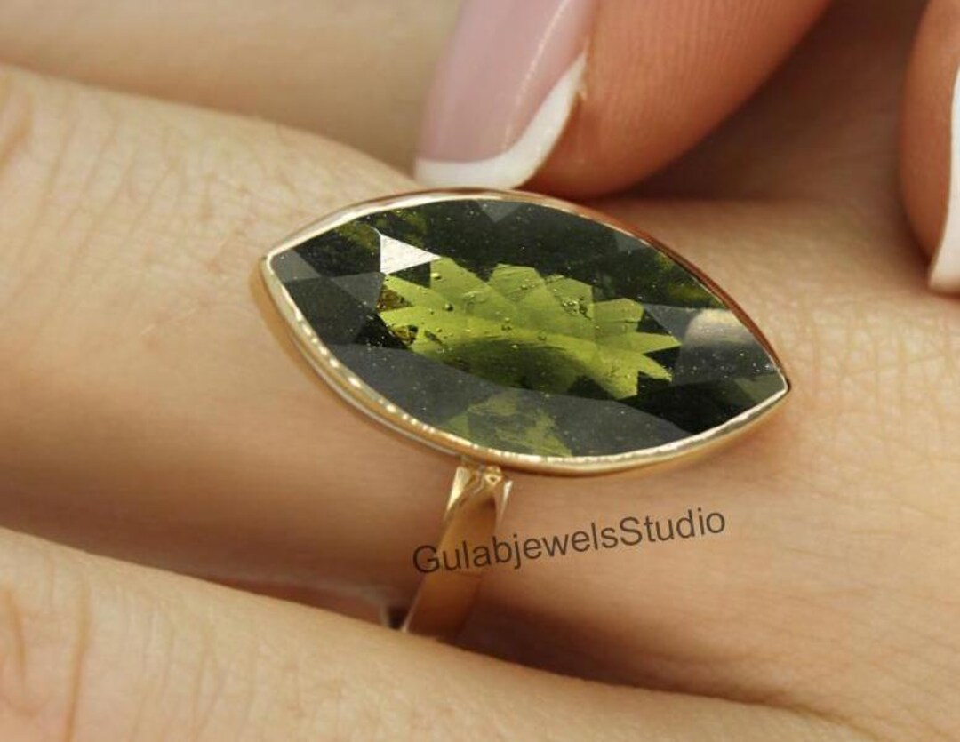 Buy Natural Raw Moldavite Gemstone Ring in Sterling ,unique Moldavite Ring,  Meteorite Ring, Authentic Moldavite,handmade Ring,gift for Your Love - Main Image
