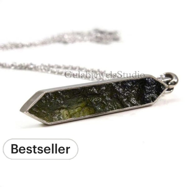 Moldavite Pendant, Hidden Moldavite , Unique Moldavite , meteorite Pendant, Authentic Moldavite, Handmade Pendant, Best Seller Moldavite