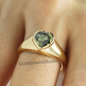 Sterling Silver Cut MOLDAVITE stone,Heart Shape Moldavite jewelry with certification,real moldavite ring authentic moldavite jewellery gift