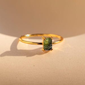 Silber Ring,Moldavit Ring, Baguette Ring,Moldavit Ring,Unique Ring, Meteorit Ring, echte Moldavit, Ring Handarbeit
