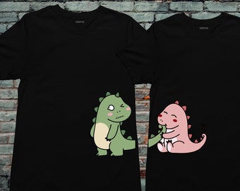 Personalisiertes Shirt, Dinosaurier Paare Shirt, Paar Shirt, Jahrestag Unisex Tshirt, ästhetisches Peek Shirt