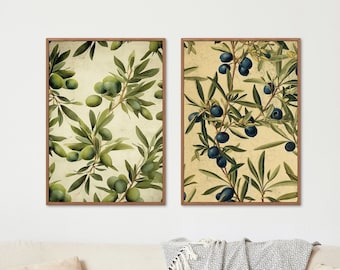 Peut inclure: Deux impressions encadrées de branches d'olivier avec des feuilles vertes et des olives noires. Les impressions ont un style vintage et sont parfaites pour une cuisine ou une salle à manger.