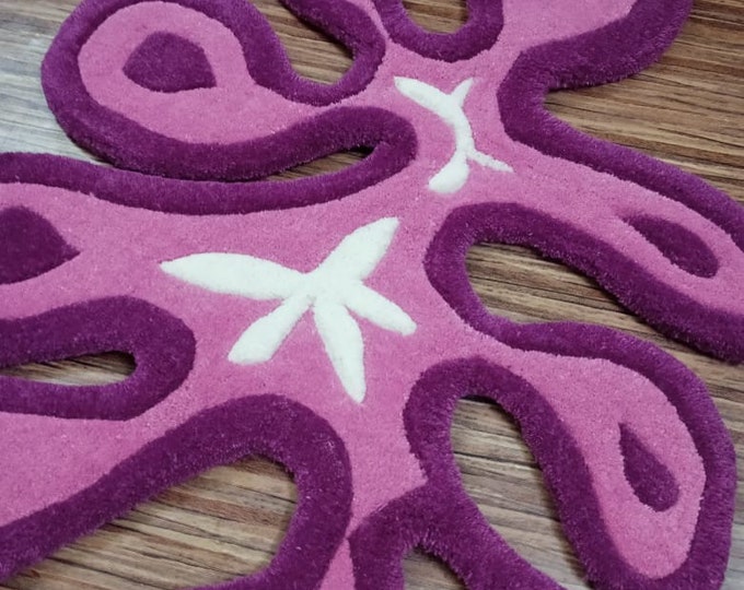 Handmade Tufted Carpet with Simple Design and High-Low Pile - Modern Textured Flooring