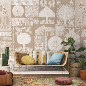 Carta da parati indiana Geet Madhubani, beige argilla, decorazione murale tradizionale, decorazione etnica per la casa