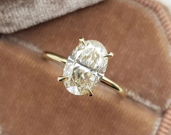 Minimalistischer 1.75 ct Länglicher Solitär im Ovalschliff_14k Massiv Gelbgold Ehering_Herrliche 4 Krallen_Jubiläumsgeschenk_Täglich tragen Ring Für Sie