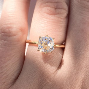 Antique 2 CT OMC Cushion Cut Moissanite Solitaire,Engagement Ring,14k Solid Yellow Gold,8 Prongs,Crown Setting,2 MM Straight Band,In Fashion