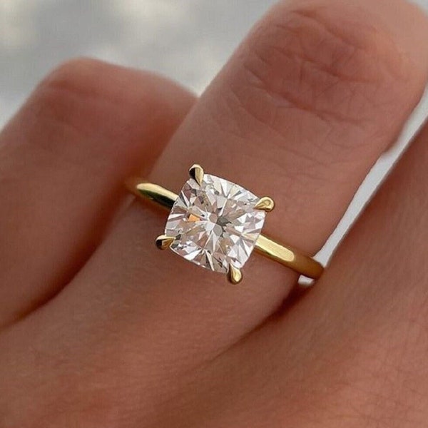 Delicate 1.25 CT Cushion Cut Engagement Ring_Invisible Halo_14k Solid Yellow Gold Ring_Square Cut Bridal Ring_4 Claws_Anniversary Gifts/Ring