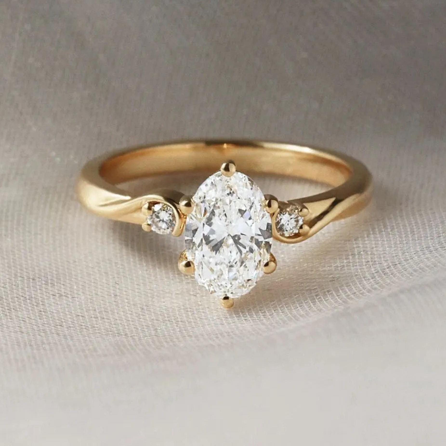 0.36cttw Prong Set Round Cut Diamond Ladies Ring 14k Yellow Gold For Sale at