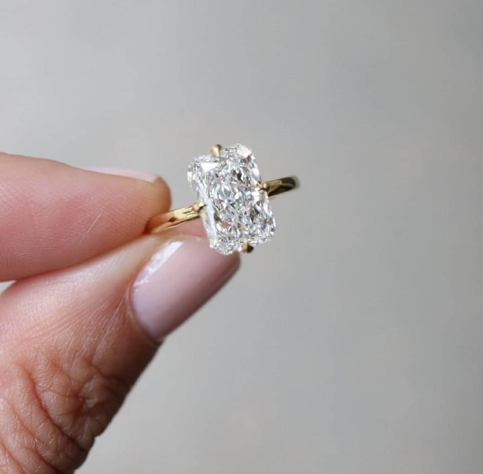 4.25 CT Elongated Radiant Cut Moissanite Solitaire, Lower Sit-Tulip Setting, NSEW Prongs, 14k Solid Yellow Gold, Wedding Ring, Proposal Gift
