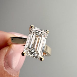 4.05 CT Elongated Emerald Cut Moissanite Solitaire,14k Solid Yellow Gold, Engagement Ring,Gorgeous 4 Prongs,3.0 MM Cathedral Band,In Fashion