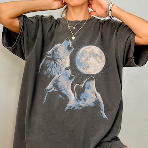 90s Wolf Shirt - Retro Wolf Comfort Colors T-Shirt, Howling Wolf Moon Tshirt, Alpha Wolf Graphic Tee, Wolf Lover Gift, Y2K Wolf T Shirt