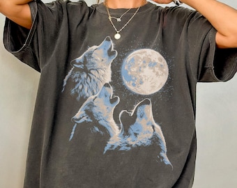 90s Wolf Shirt - Retro Wolf Comfort Colors T-Shirt, Howling Wolf Moon Tshirt, Alpha Wolf Graphic Tee, Wolf Lover Gift, Y2K Wolf T Shirt