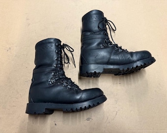 Austrian Military KAZ-03 Full-Lined Leather Combat Boots with Metal Locking Ring Size EU37
