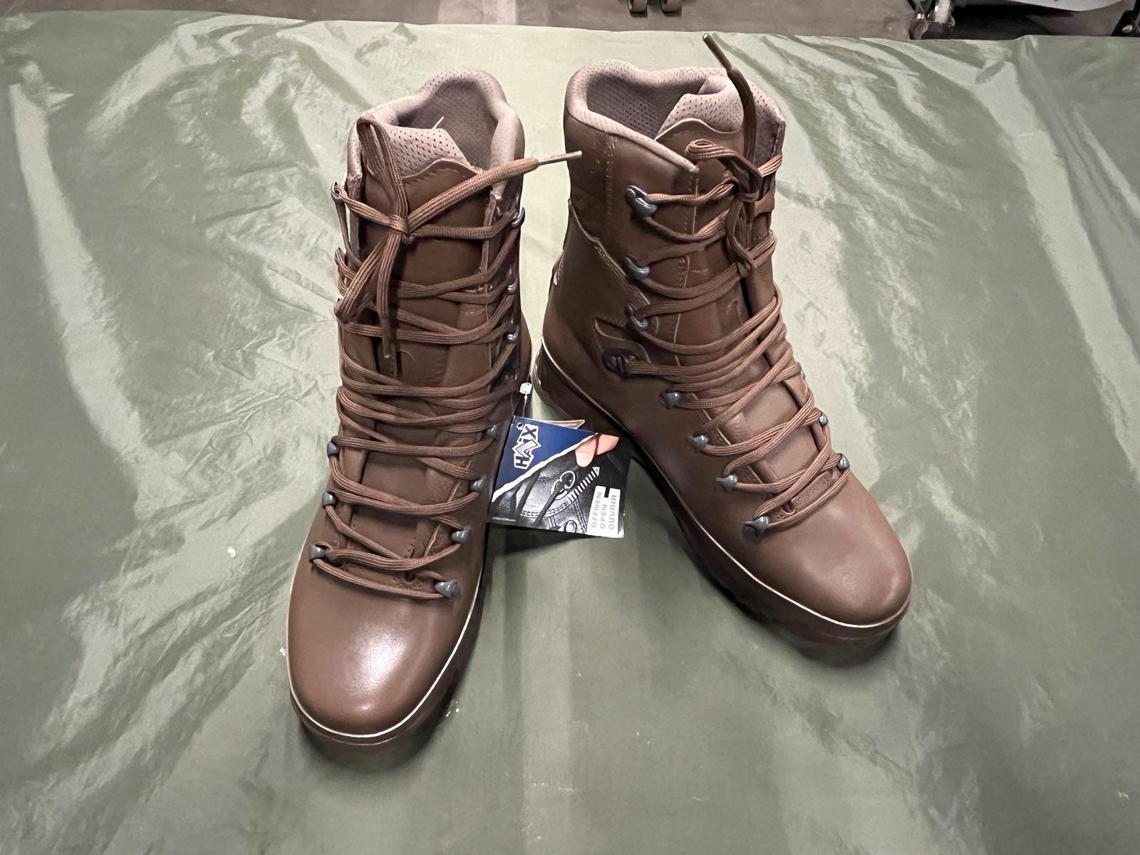 HAIX イギリス軍 コンバット ブーツ US8 ブラウン HAIX イギリス軍 コンバット ブーツ US8 ブラウン British