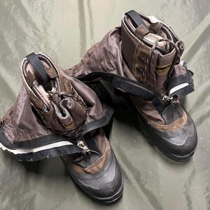 Original MEINDL Austrian Army Expedition Mountaineering Gore-Tex® Boots, brown size UK12/EU47