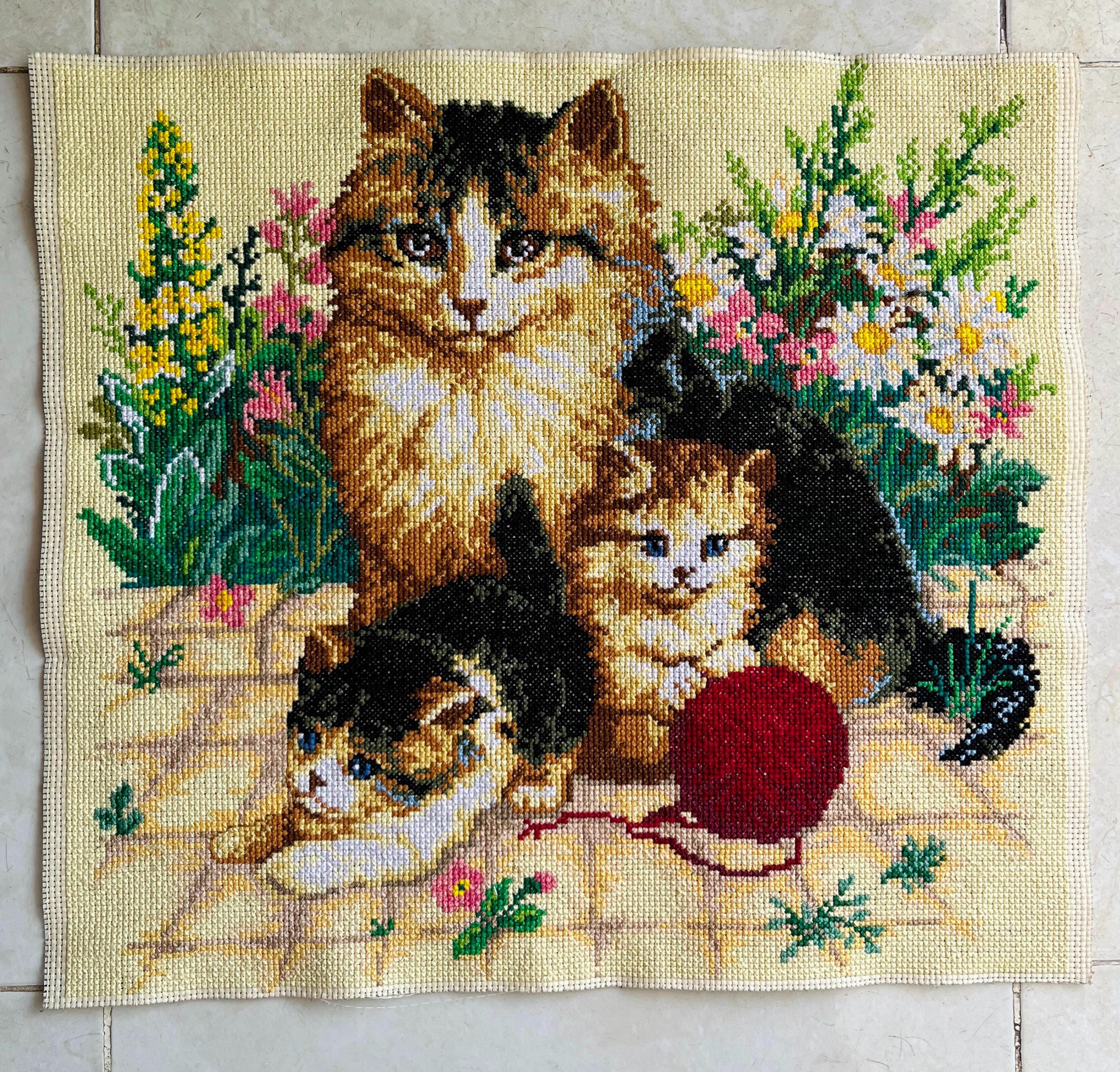 手作りクロスステッチ刺繍 - 猫と子猫と花 - ニードルポイントウォール