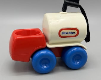 リトルタイクスRUGGED RIGGZ モーターサイクル運搬車&バイク２台セット Collectible Little Tikes Rugged Riggz Semi Truck With Two