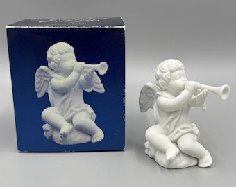 Vintage 1989 AVON Nativity Collectibles THE CHERUB Angel Porcelain Figurine