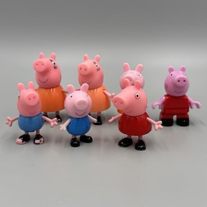 Vintage Peppa Pig Figures Lot Of 7 READ DESCRIPTION