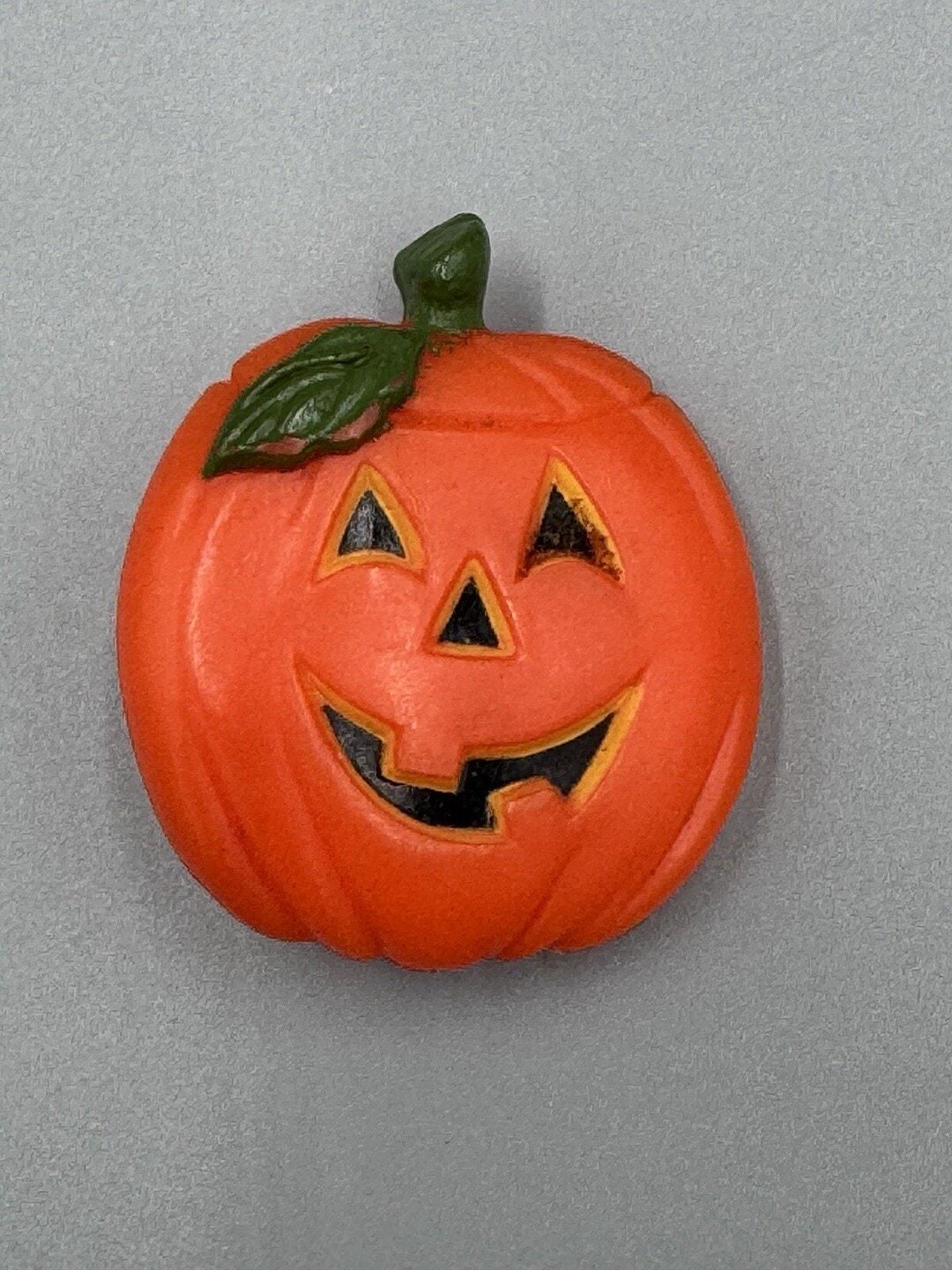Vintage Hallmark Jack O'lantern Pumpkin Halloween Brooch Plastic Lapel ...