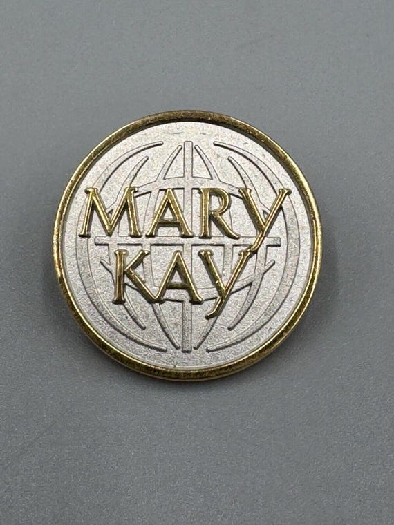 Vintage MARY KAY Globe BEAUTY Cosmetics Skin Care Lapel Pin