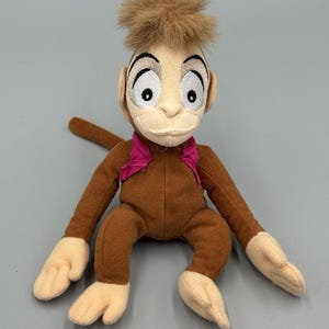 Vintage Disney Store Aladdin Abu Bean Bag Plush 8” Monkey Stuffed Animal No Tag
