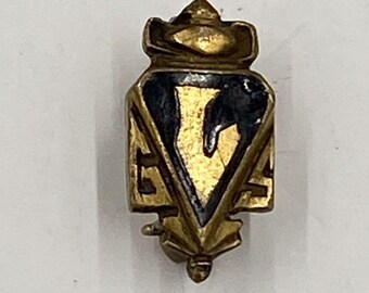 RARE Vintage GLS Regal Style Lapel Pin Signed DH