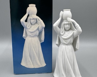 Figura de porcelana vintage de 1990 de Avon Nativity Collectibles: Mujeres con cántaro de agua.