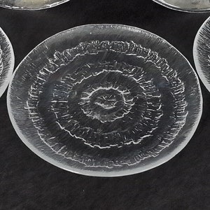 Iittala &#39;Solaris&#39; 5 small glass plates designed by Tapio Wirkkala, beautiful Finnish modernist design