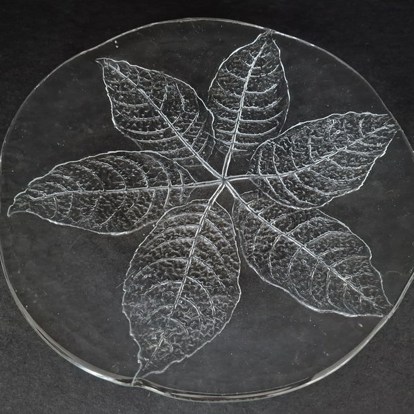 Kosta Boda 'Party' large glass platter, Scandinavian design by Ann and Göran Wärff in the 70s