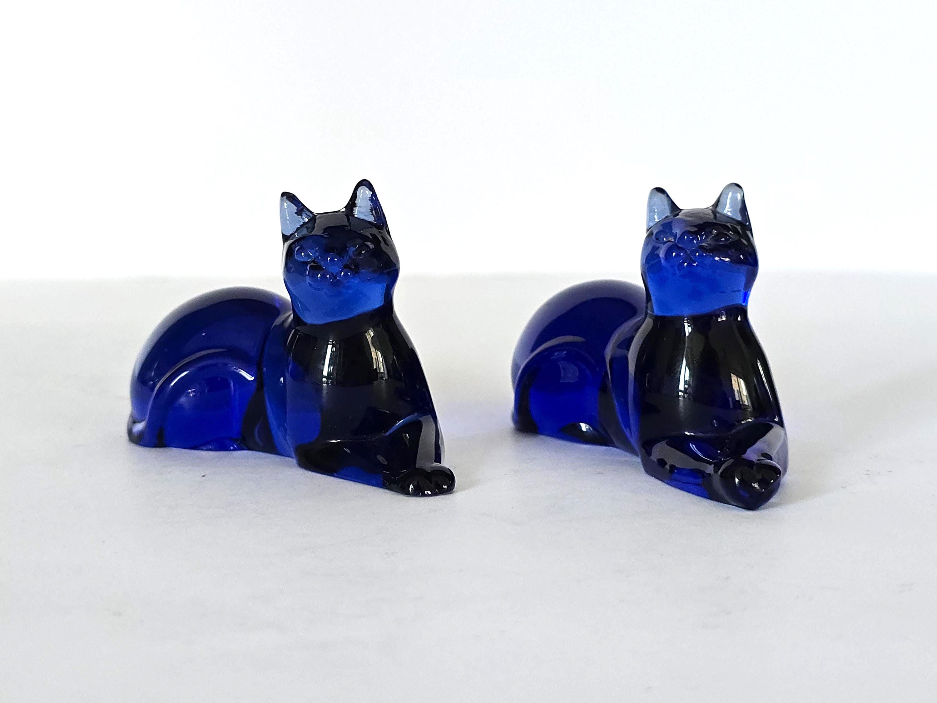 Franklin Mint Curio Cabinet Blue Glass Cats - Etsy Finland