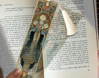 High Priestess Tarot Card Stained Glass Bookmark, Mystic Tarot Page Marker, Esoteric Priestess acrylic art, Unique Custom Personalized Decor