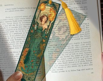 Hecate Greek Goddess Stained Glass Bookmark, Witchcraft Goddess Page Marker, Triple Moon acrylic art, Unique Custom Personalized Decor Gift