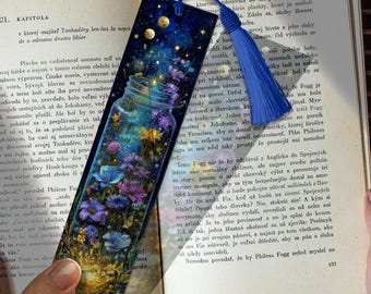 Magical Jar Stained Glass Bookmark – Fantasy Firefly Light Design | Bookmark SVG | Custom Bookmark Idea | Whimsical Gift for Readers Gift