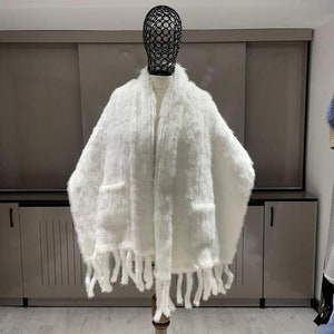 Luxury Mink Fur Shawl, Mink fur stole, bridal Shawl, Pocket Shawl, Wraps, Real Mink Shawls, White colours, Women&#39;s Shawl, For Dinner Shawl