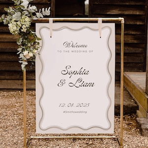 Scallop Edge Welcome Sign | Beige Neutral Wedding Sign | Wavy Welcome Sign | Rehearsal Dinner | Welcome Party Sign | Modern Minimalist | Fun