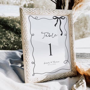 "Hochzeits-Tischnummer ""Schwarze Schleife: Spaß, wunderlich und trendig"" (Digitaler Download)"