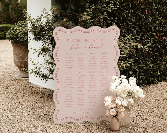Wavy Wedding Seating Chart Template: Pink Scalloped Edge (Digital Download)