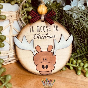 Moose be Christmas SVG Ornament File | Glowforge SVG Christmas Ornaments SVG Designs | Moose Christmas Ornament svg file | giddyupstudio