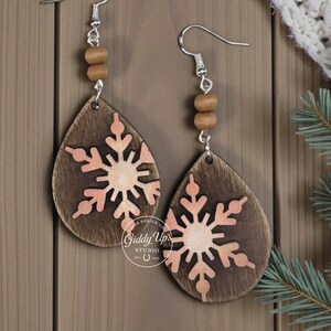 Snowflake Earring SVG File: Christmas Winter Earrings (Glowforge File)