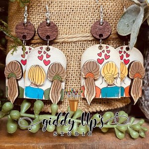 Paquete de aretes para mejor amiga SVG / Aretes SVG de mejor amiga / Aretes SVG de hermana / Archivos SVG de Glowforge / GiddyUpsStudio / Mamá Glowforge