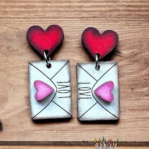 Pendiente colgante con forma de sobre de corazón SVG / Archivo cortado con láser de amor de San Valentín / Archivos SVG del Día de San Valentín de Glowforge / GiddyUpsStudio / Glowforge Heart