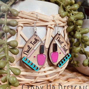 Nail Tech Earrings SVG | Nail Technician Earring Glowforge Earring SVG Files | GiddyUpsStudio
