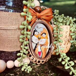 Fichier SVG Foxy Fox ornement | SVG de Noël renard Glowforge | Fichier SVG unique de Noël | Giddyupstudio | Lime de découpe Fox Glowforge