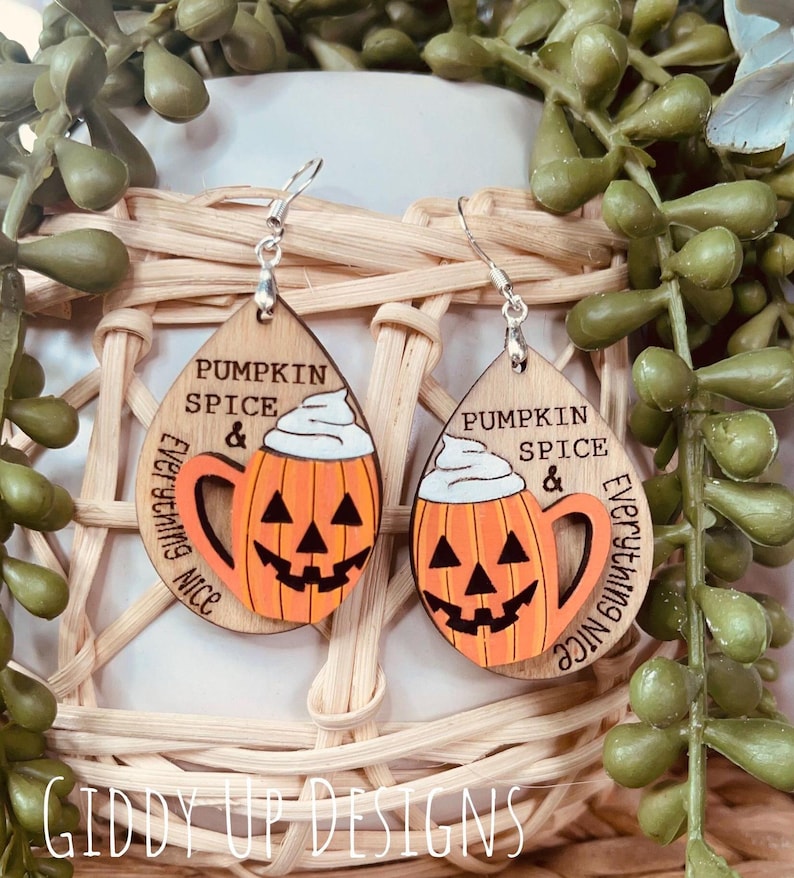 Pumpkin Latte Earring SVG Laser Cut File! Perfect for DIY enthusiasts, this digital file allows you to easily create adorable pumpkin latte-inspired earrings at home. Simply use your laser cutter to bring these cozy and stylish earrings to life.