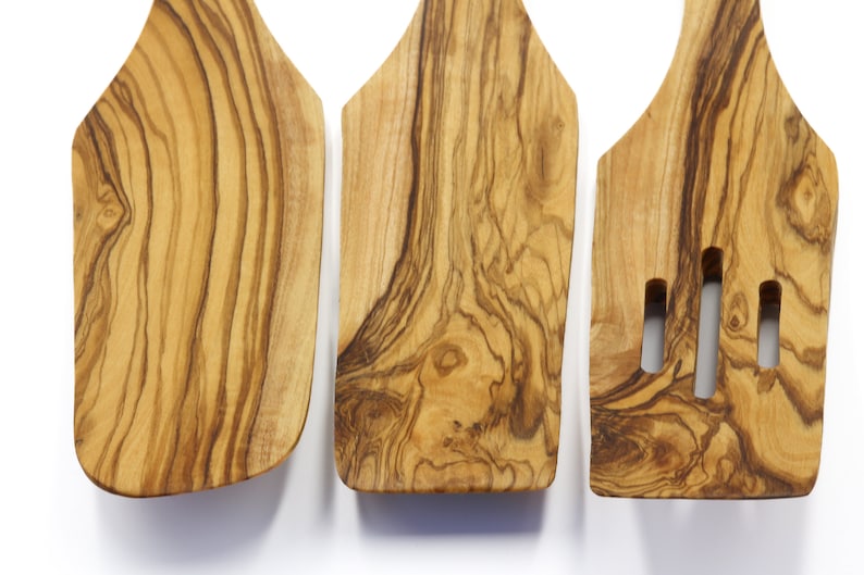 NawaraCraft Olive Wood Spatula